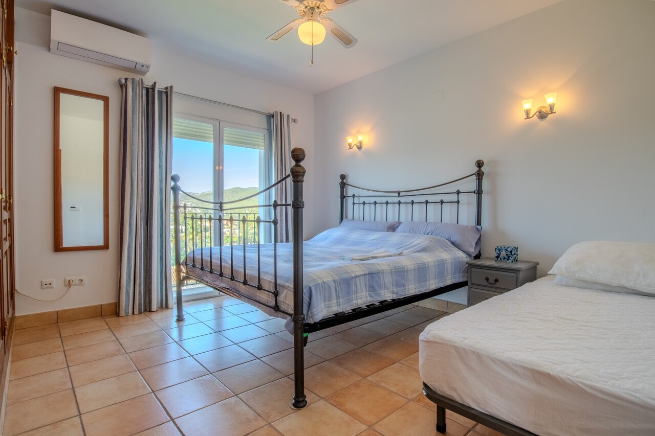 5 Schlafzimmer - Property in Jávea - Wiederverkauf