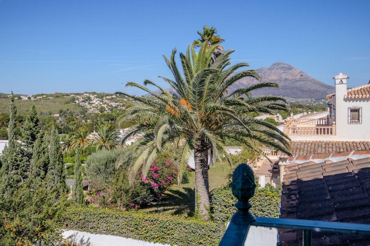 5 Schlafzimmer - Property in Jávea - Wiederverkauf