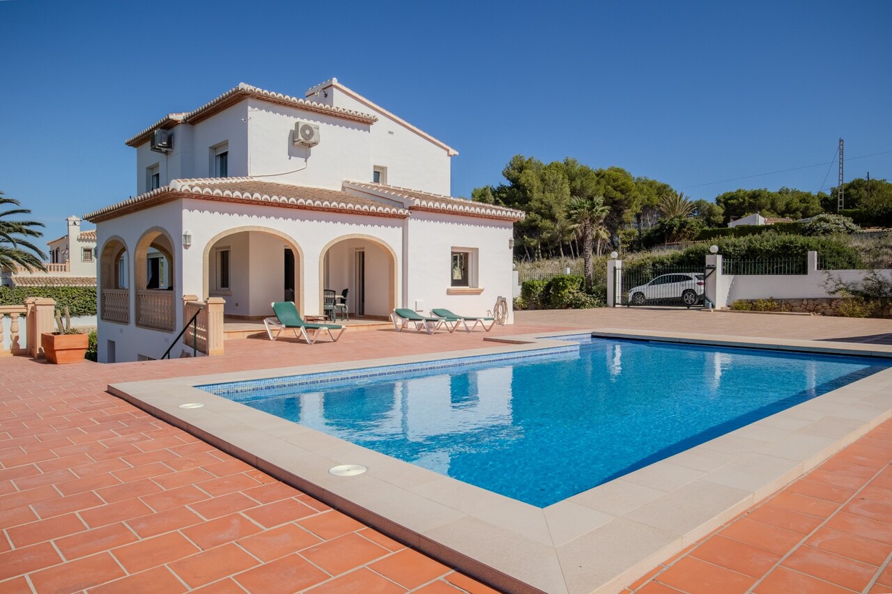 5 Schlafzimmer - Property in Jávea - Wiederverkauf