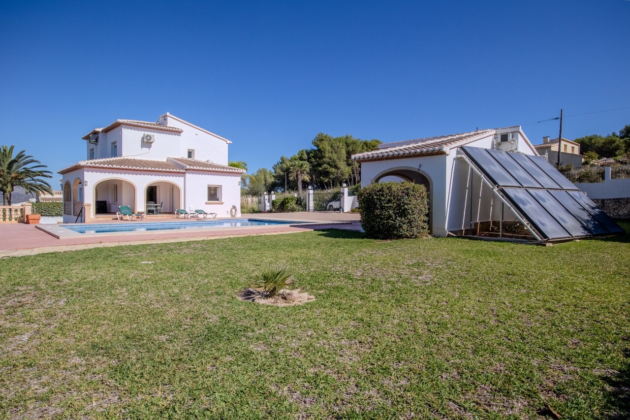 5 Schlafzimmer - Property in Jávea - Wiederverkauf